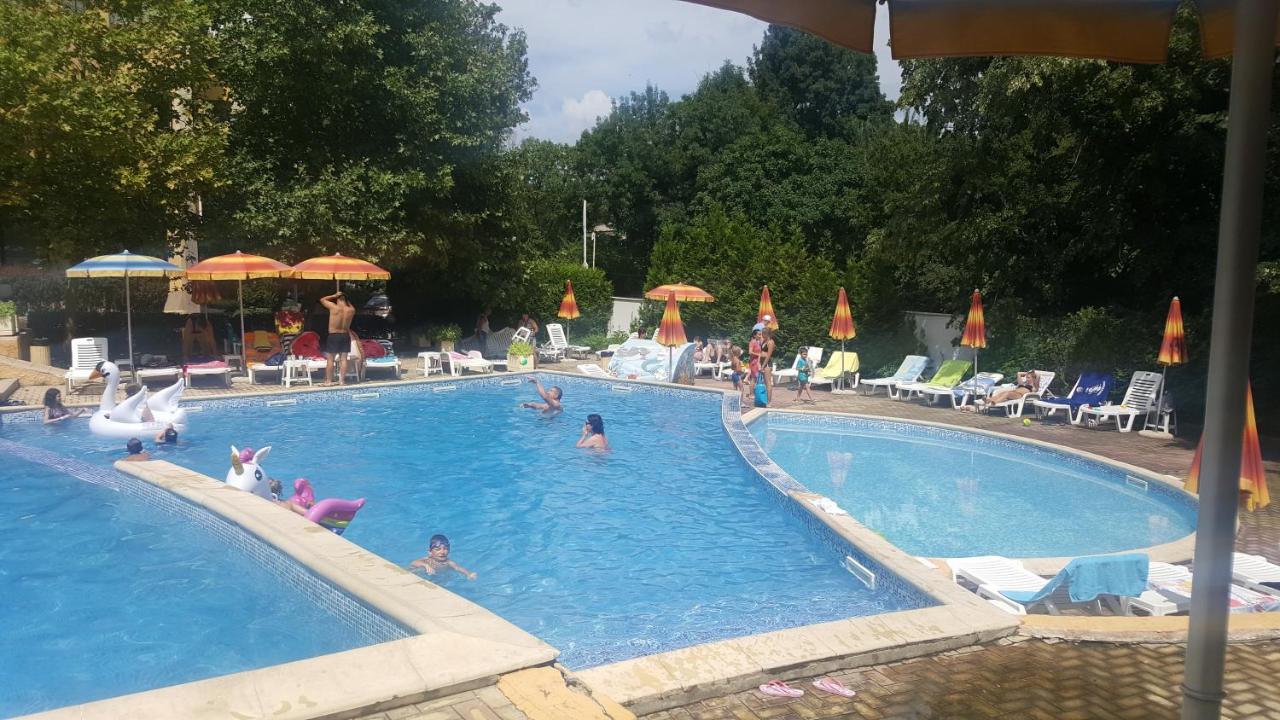 Privates, Schoenes Und Grosses Appartement In Goldstrand Zewnętrze zdjęcie